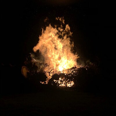 2022 bonfire3.jpg